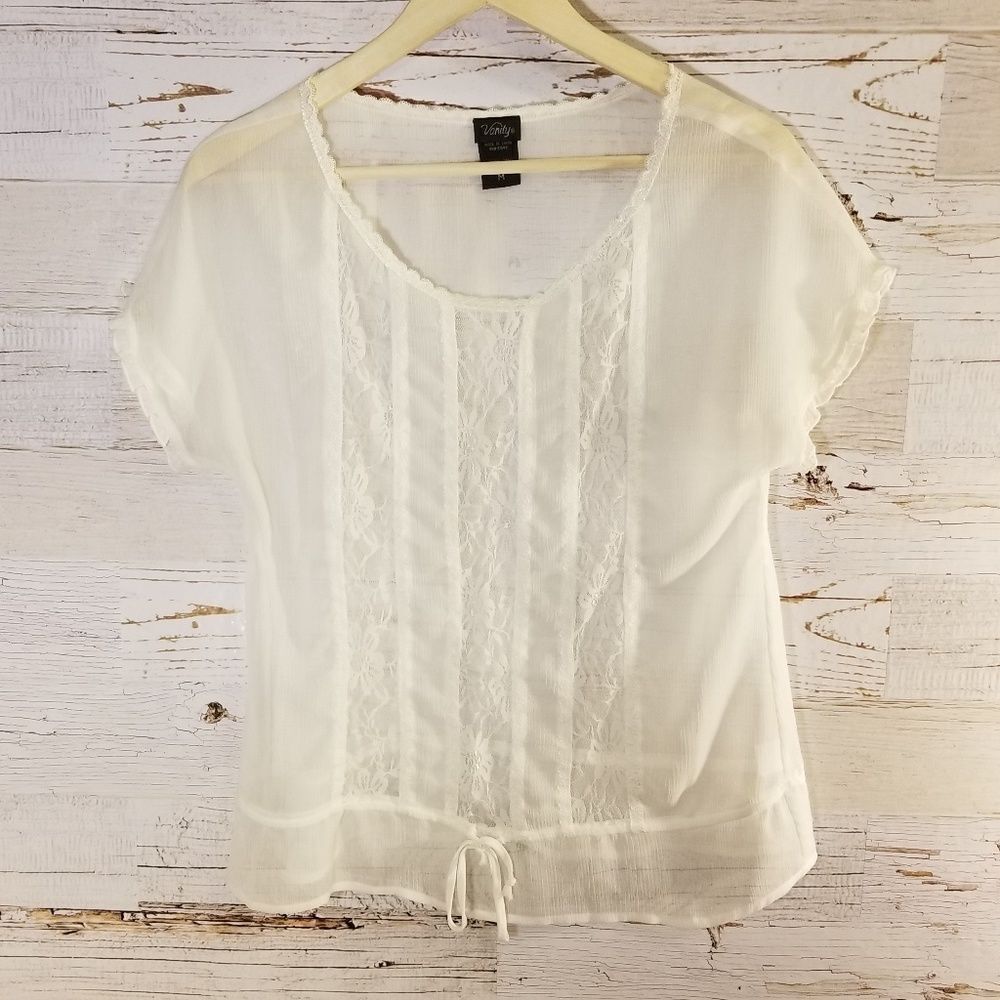 Vanity white lace short sleeve top